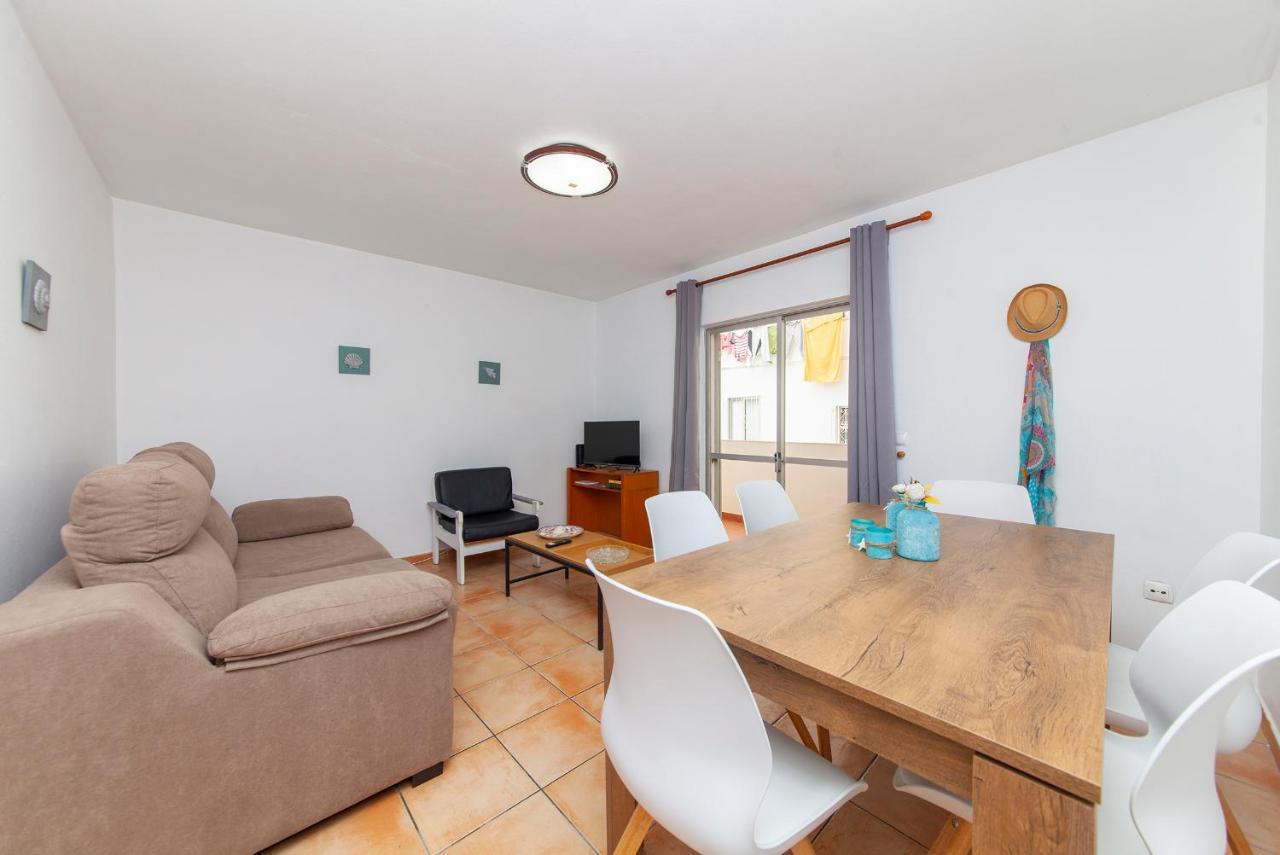 B18 - Village Street Apartamento
